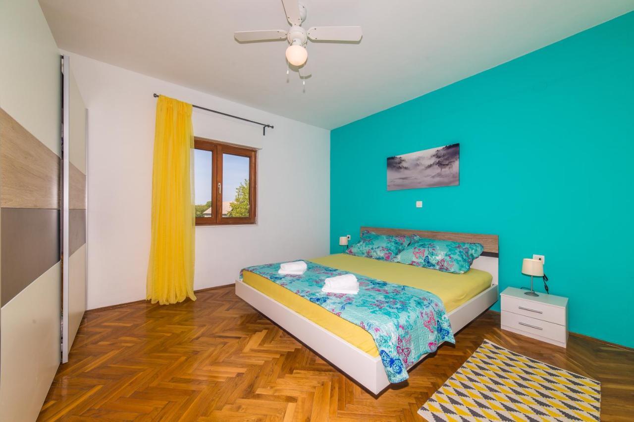 Holiday Home Villa Marija Radosic  Exterior photo
