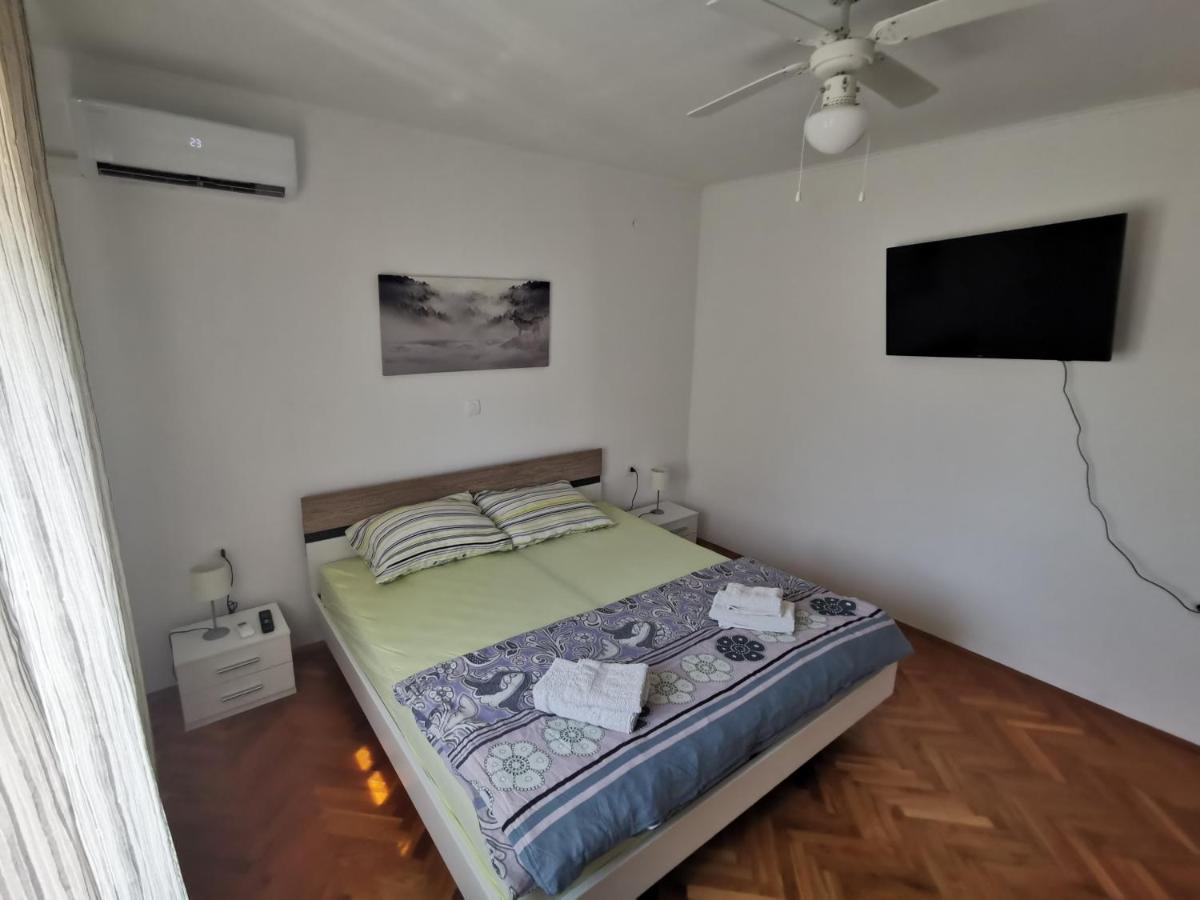 Holiday Home Villa Marija Radosic  Exterior photo